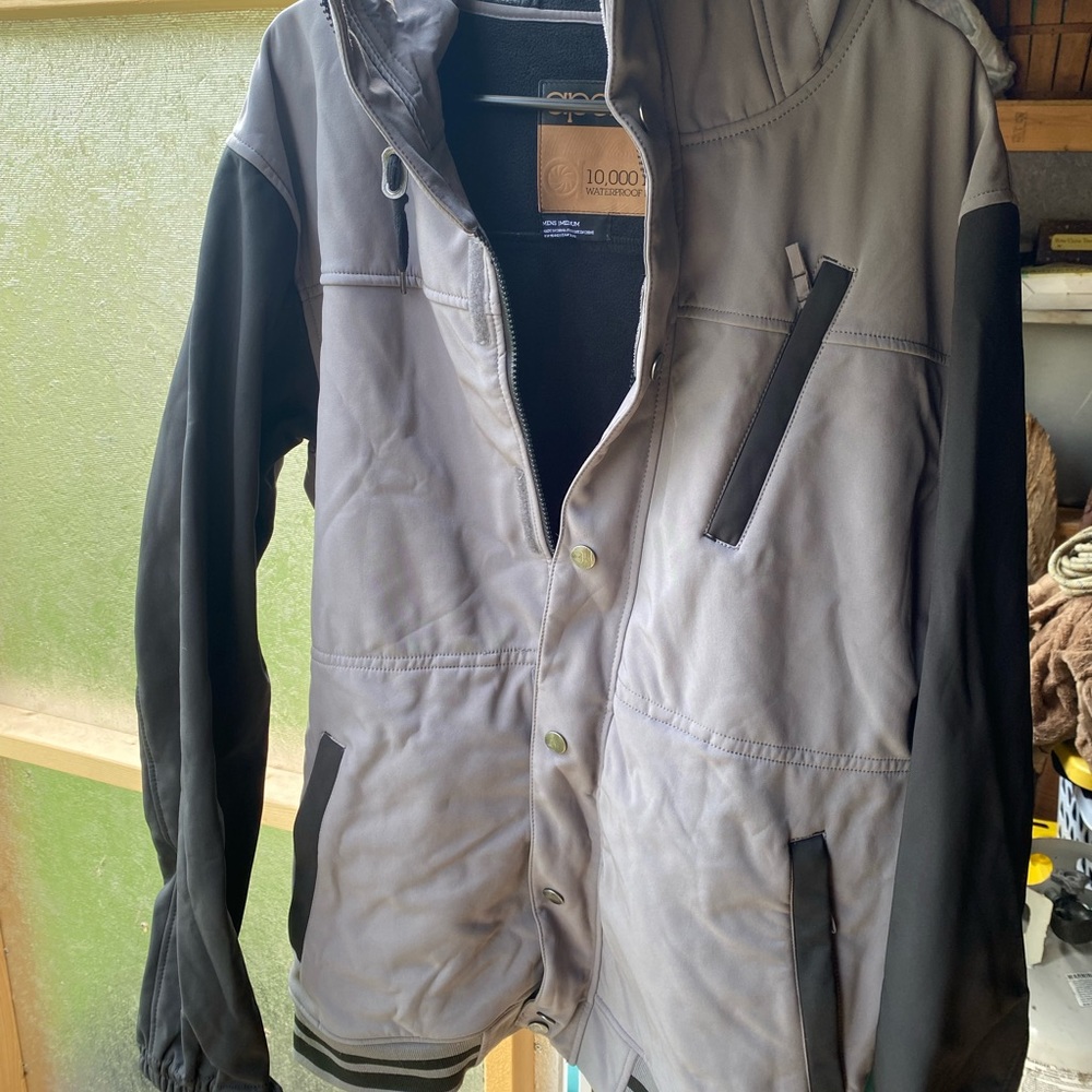 Aperture 10000 MM waterproof Ski Snowboard hooded jacket coat SZ M